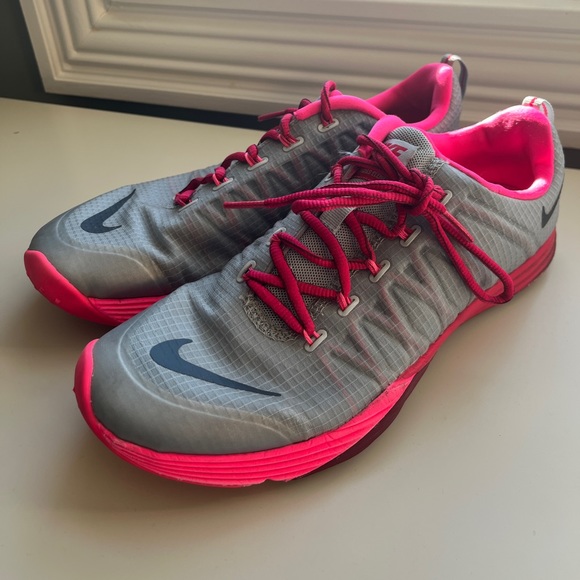 Nike Lunar Cross Element shoes, grey and pink, size 10 - Picture 2 of 6